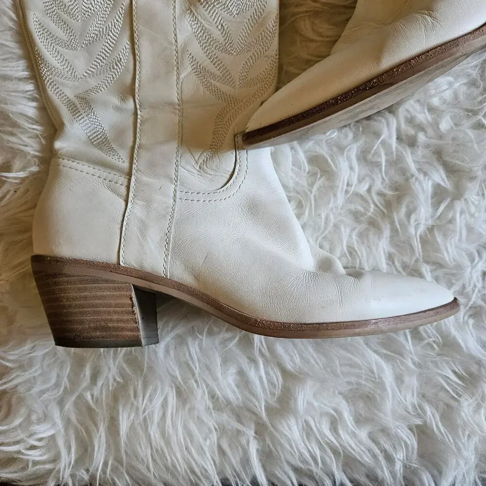 Dolca Vita Cowboy Boots 8.5
